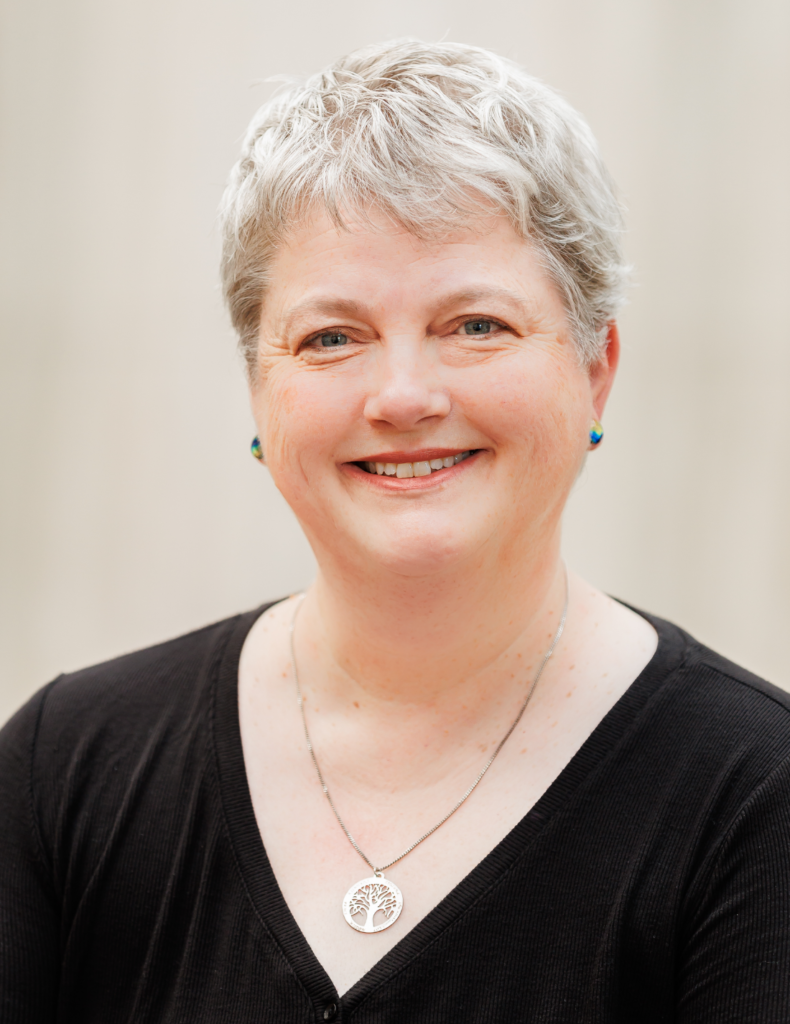 Dr. Stacey MacKinnon